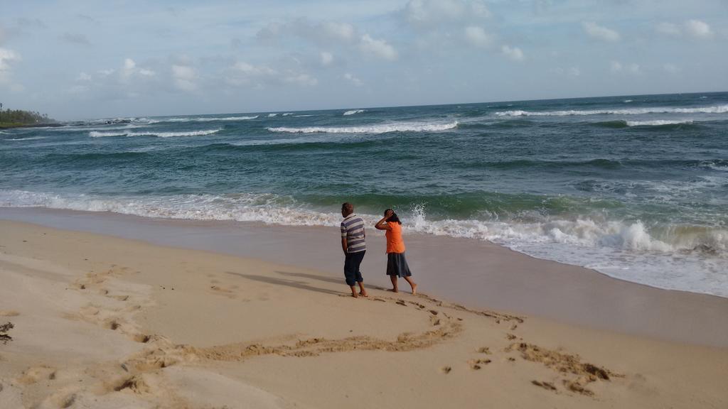 Gem Villa Weligama Exteriör bild